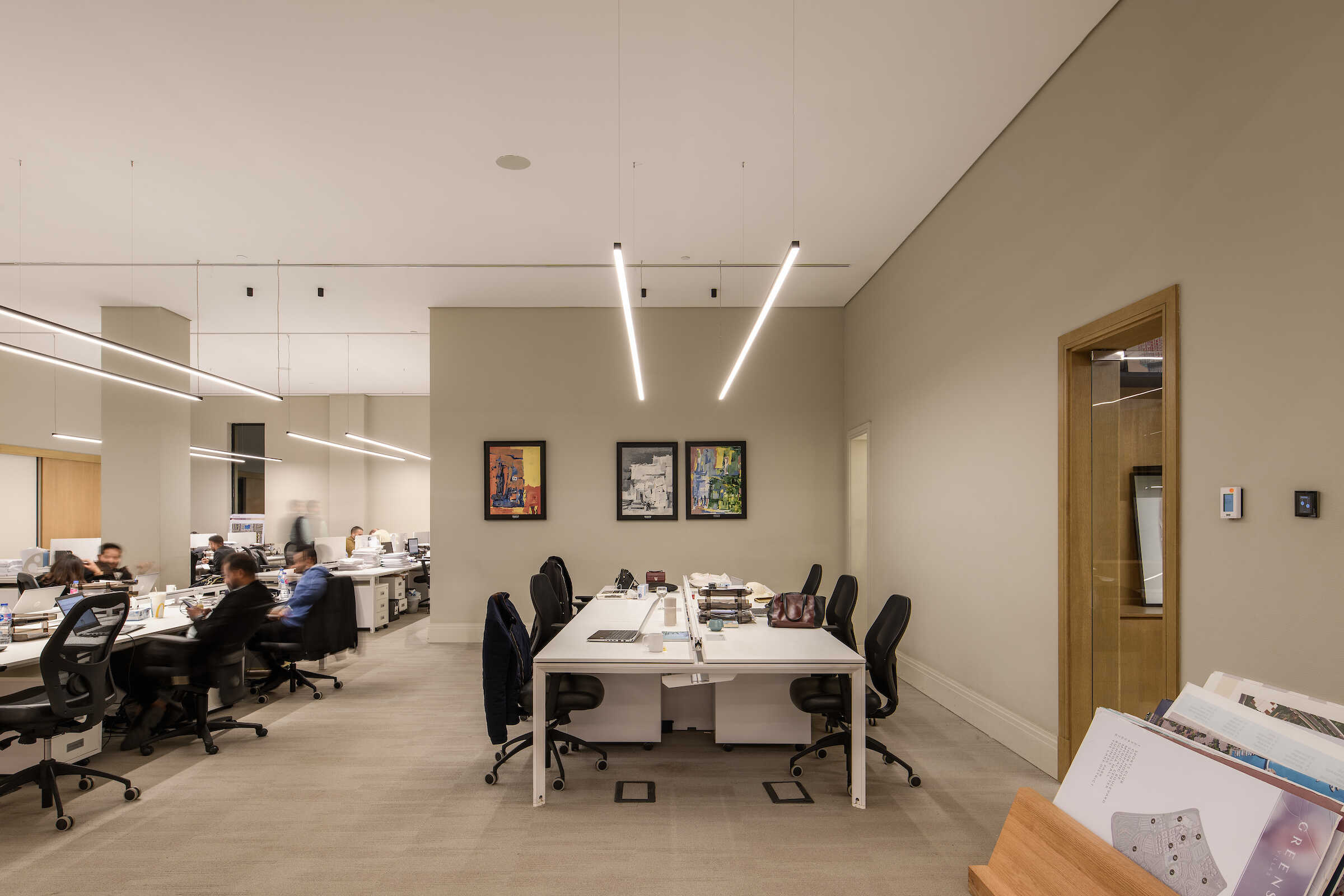 EMAAR Sales Center - Image 18